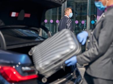 5 Reasons Why to Choose Limousine Airport Transfers